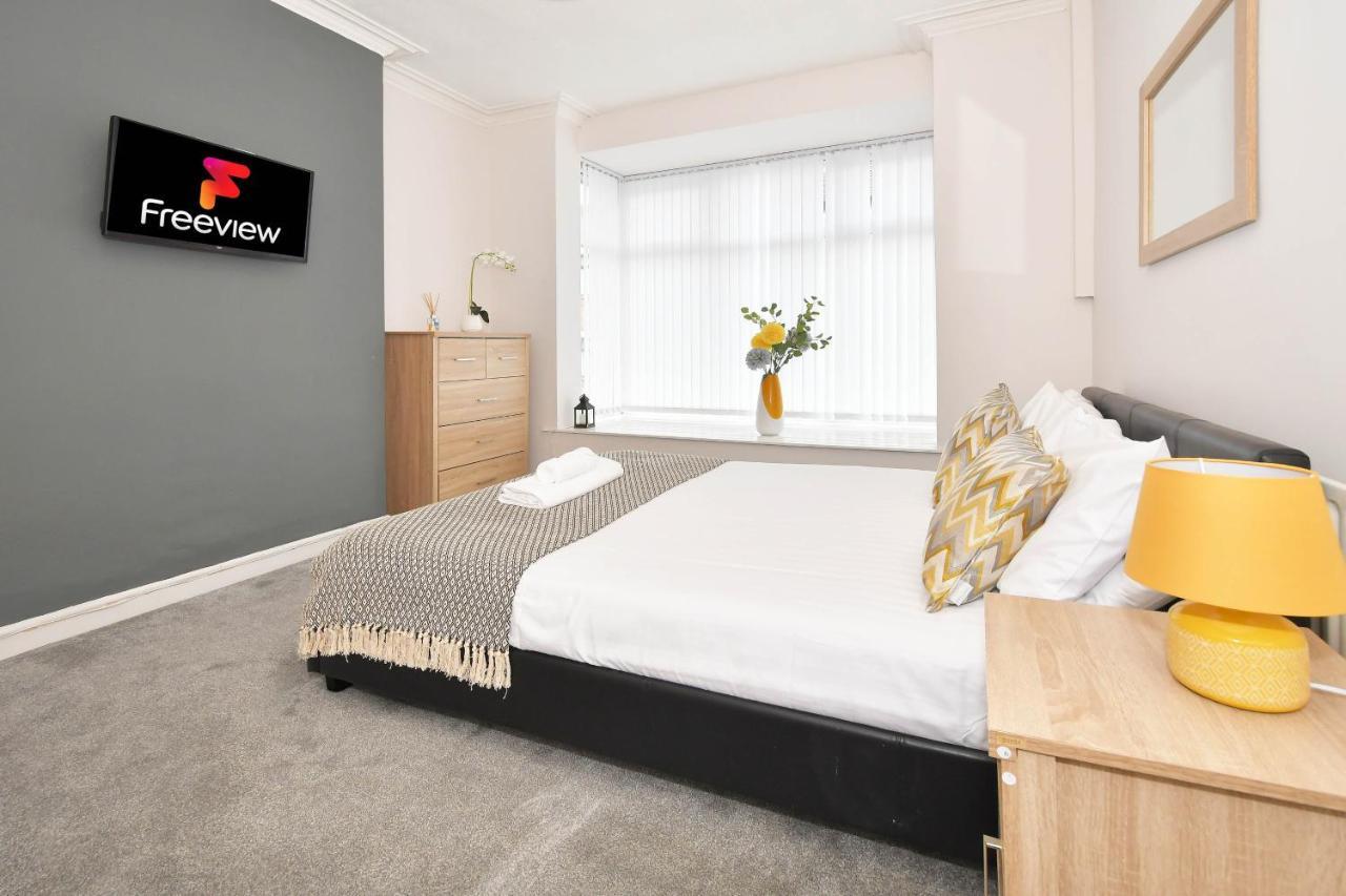 Wistaston House By Yourstays 5 Double Bedrooms And 2 Bathrooms, Great For Groups! Book Now! Crewe Luaran gambar